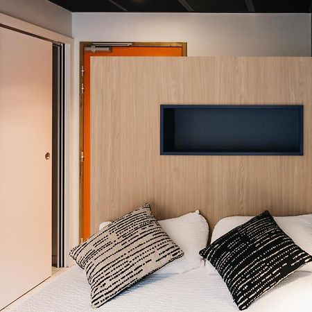 Urban Style Les Fleurines Hotel Villefranche-de-Rouergue Luaran gambar